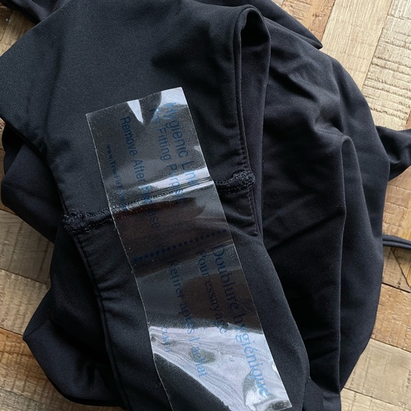 J.Crew XS-S Swimsuit Playa Laguna one-piece swimsuit, size S, black NWT - Picture 4 of 6